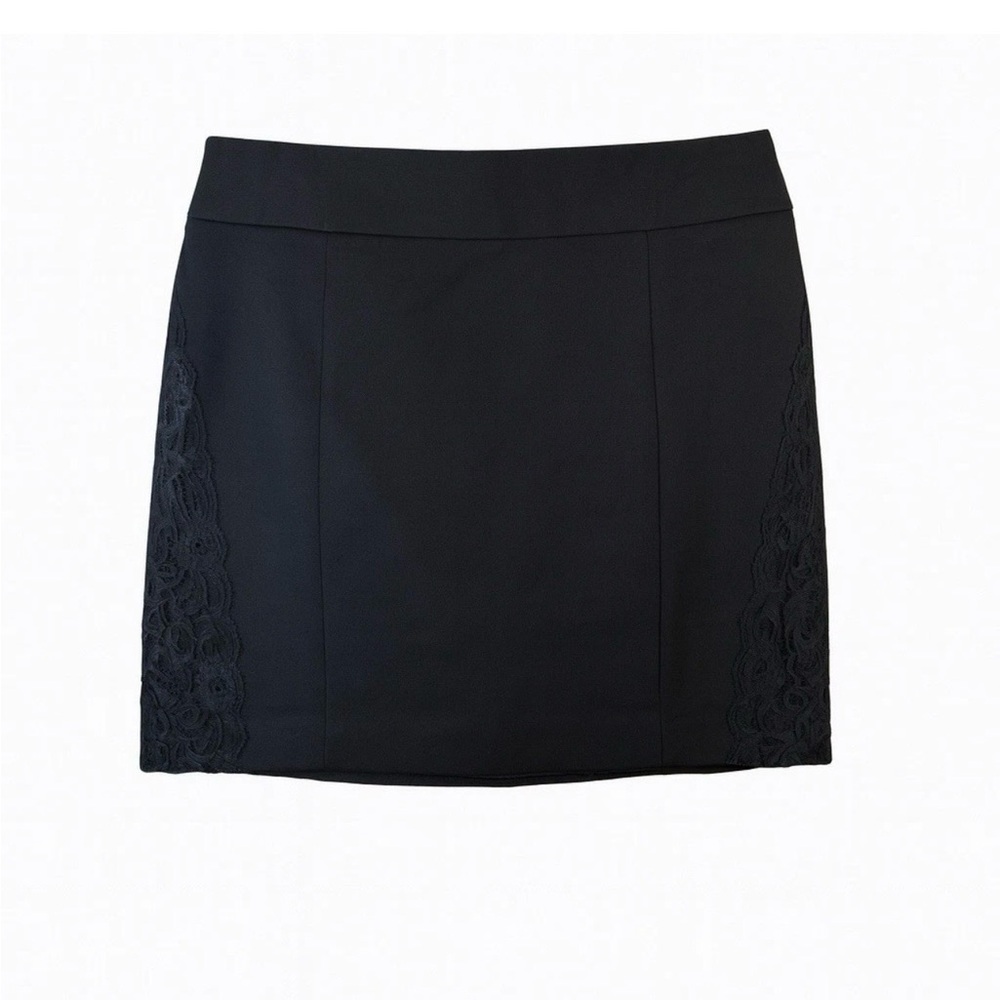 Express Women’s Retro 2010’s Black Lace Embellished Urban Mini Skirt Sz 4